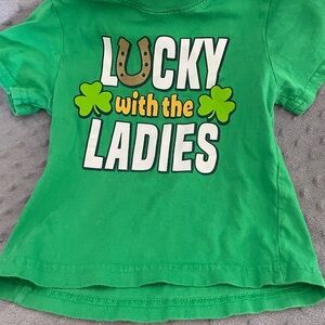 Green Kids Shirt - Lucky with the Ladies